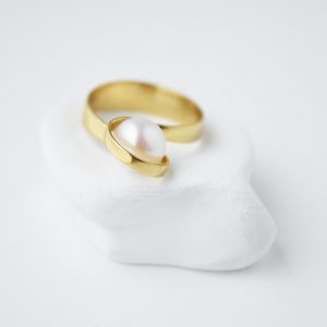 Gold Plated Single Twist With Pearl Ring