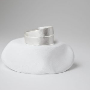 Sterling Silver Hammered Matte Ring With 2 Thin Loops