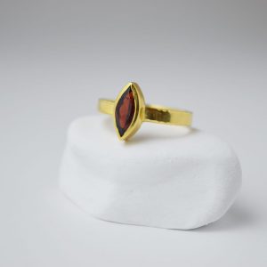 Sterling Silver Garnet Gem Stone Eye Shaped Gold Plated Ring