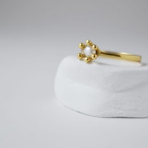 Sterling Silver Freshwater Pearl Small Flower Gold Plated Ring